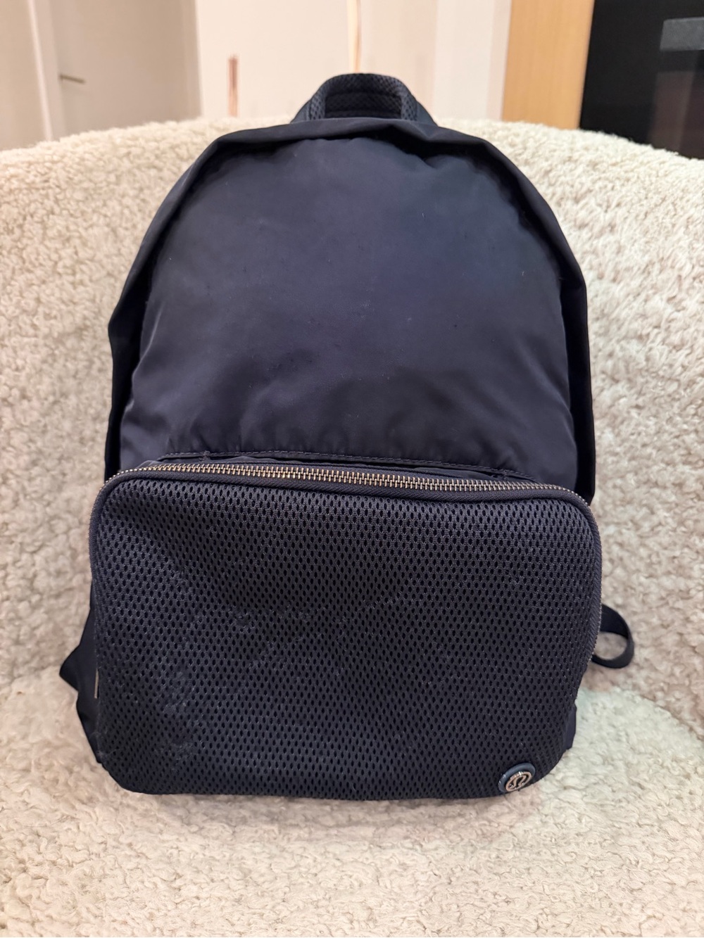 Lululemon Everywhere Backpack Mesh 17L